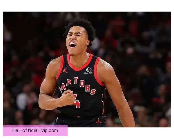 富尔茨迎来猛龙生涯首秀 接巴恩斯精准助攻命中首球